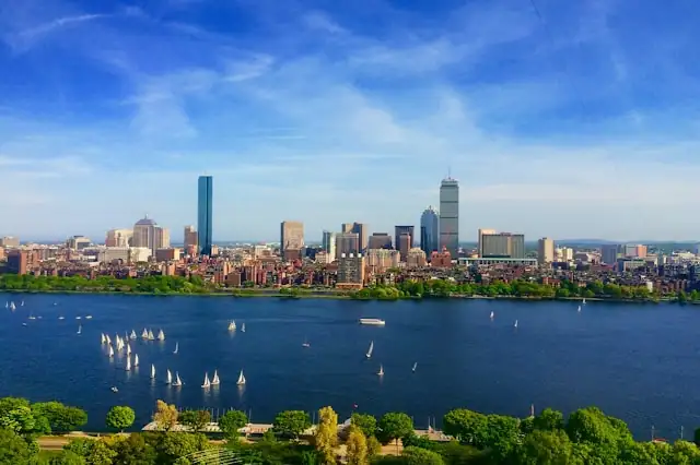 Search an apartment for rent in Boston
